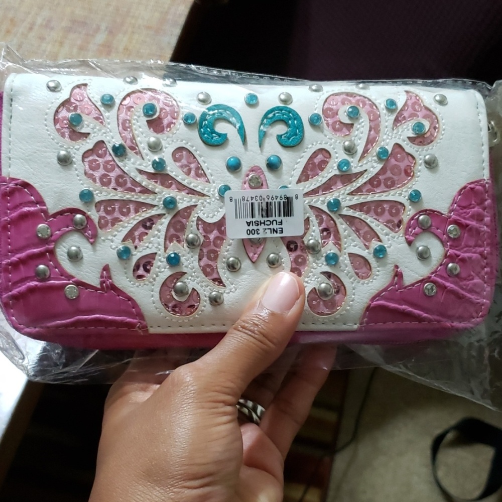 Butterfly Wallet - Picture 6 of 6